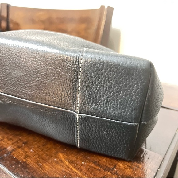 Pristine Condition Dooney and Bourke Pebble Grain Leather Black Backpack - Picture 5 of 13